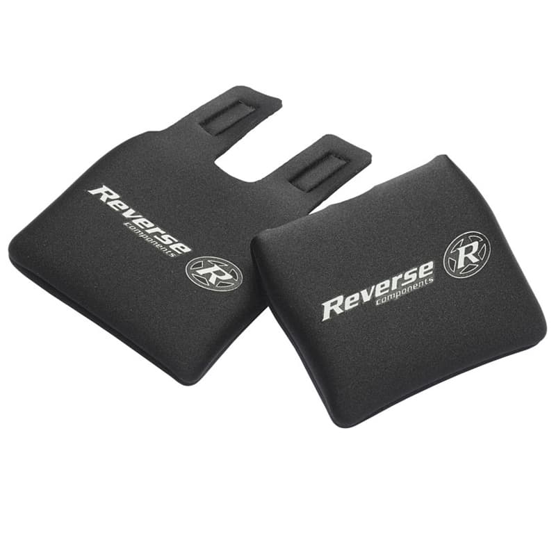Neopren na pedály Reverse Black